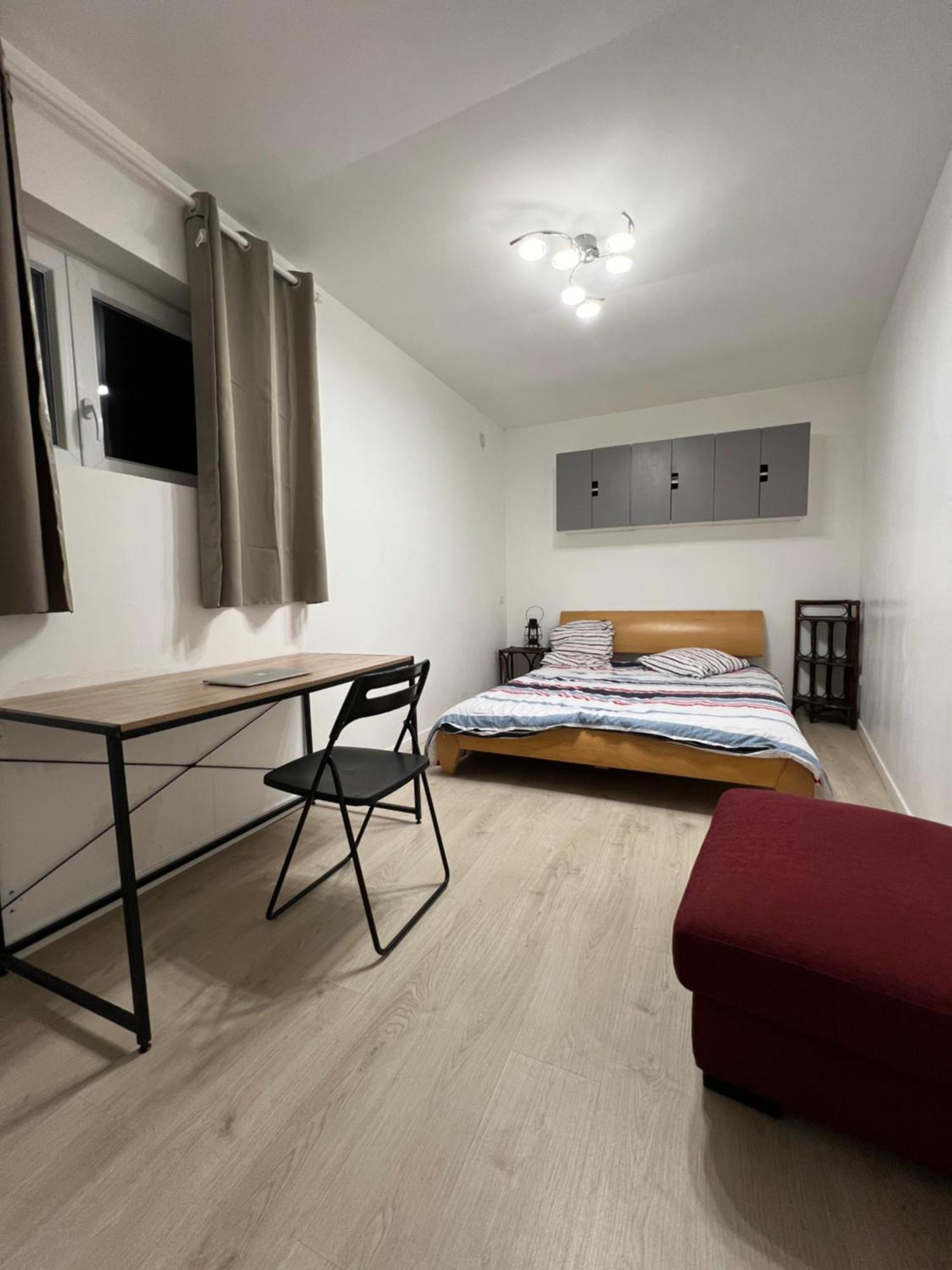 Studio Independant Plein Pied Avec Mezzanine Appartement Joinville-le-Pont Buitenkant foto